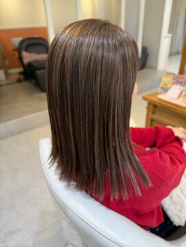 スペックホルダーミミ(Spec Holder mimi) 透明感ハイライト×艶ストレート