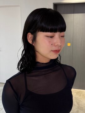 カイラ(KAILA) 艶カラー/ミディアムパーマ :樋口