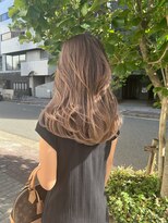 リノ(RLINO)&nbsp;【名古屋/栄】レイヤーカット/ブリーチ/バレイヤージュ