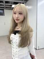 ランテルディ 渋谷(LANTERDIT)&nbsp;レイヤーカット ハイトーン ホワイトベージュ ブリーチ3回～