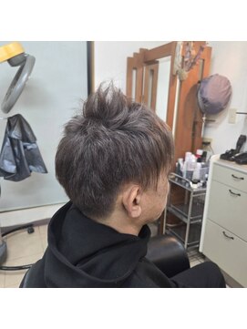 ヘアーファン(Hair Fun) メンズカット＋白髪ぼかしカラー☆ツーブロック立体束感ショート