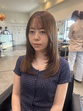 アパカバール 鳳店(Apa kabar) 内巻きレイヤースタイル