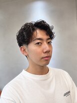 ワンダーヘア(Wonder hair)&nbsp;強めカールのフェードパーマ