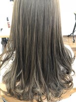 イブヘアー(eve. Hair)&nbsp;アッシュ×上品巻き髪