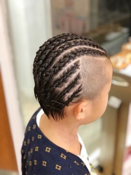 刈り上げ編み込みセット L トゥエンティーフォー 泉大津店 24 のヘアカタログ ホットペッパービューティー