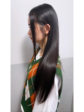 ミエル ヘア 新宿(miel hair) 〈mielhair新宿〉美髪 黒髪 髪質改善ULTOWA