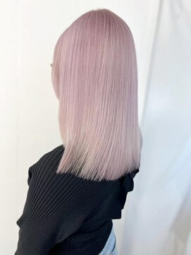 プラグ バイ ネオリーブ(plug by neolive) ブリーチ　ショコラアッシュ×髪質改善 [髪質改善/縮毛矯正]◎