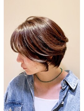 アンチェ(Anche) ショートボブ