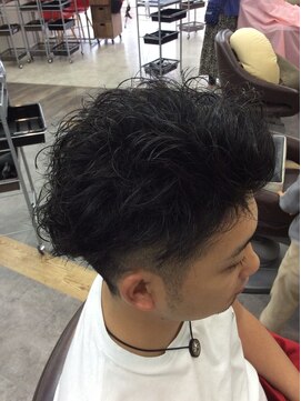 ジパングオム 押上店(Zipangu HOMME) ツイストピンパーマ