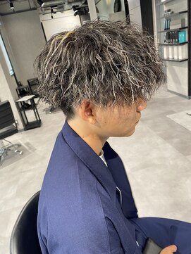 ネクストネオ 静岡(NEXT NEO) NEXT NEO【櫻田】ツイストスパイラルパーマ　ハイライトメッシュ