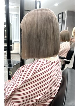 ランズ(LANDS) ミルクティーグレージュ【韓国 大阪 梅田】