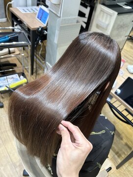 リバティーエル 勝どき店(LIBERTY-L) 髪質改善ストレート/美髪ストレート/縮毛矯正/髪質改善