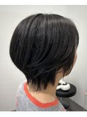 多毛硬毛の方でもスッキリショートボブ