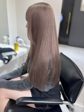 ランテルディ 渋谷(LANTERDIT) 艶カラー　透明感　ベージュカラー　透け感　顔周りカット