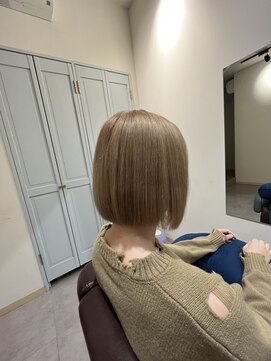 ハチマルハチ ナル 登戸店(808 nalu) ボブ&ミルクティーグレージュ/くすみベージュ