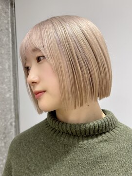 サンク 原宿 表参道(cinq) ミルクティーグレージュ切りっぱなしボブ長めボブナチュラルボブ