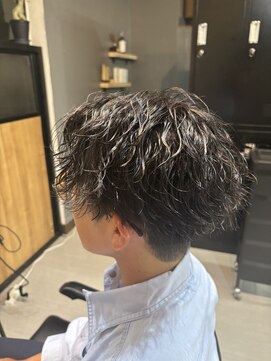 クート オム 南浦和(ku-to homme) ウェット束感マッシュパーマ