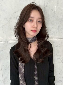 ユーフォリア 銀座本店(Euphoria) センター分けくびれヘア前髪ロングレイヤー韓国ヘアエモージュ