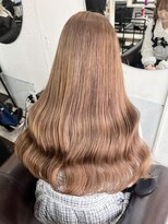 ラビス(Lovis)&nbsp;大人ガーリー/似合わせカット/ミディアムレイヤー