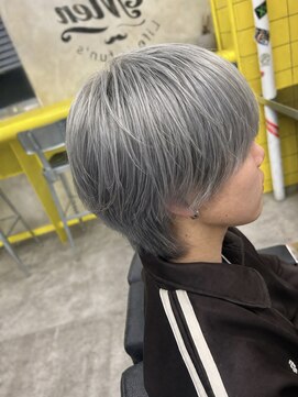 エイトメン 池袋東口店(EIGHT MEN) 上品グレージュ×センターパート|透明感韓国ヘア