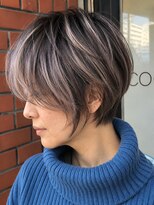 リブ(Live) 白髪を活かすシャドウルーツショート