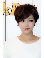 カットハウスジャックポット(Cut House Jackpot)&nbsp;クールビューティなショートスタイル