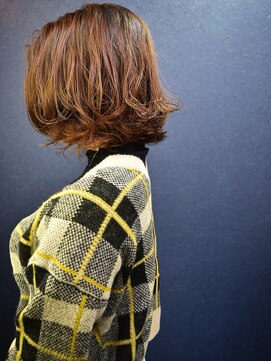 ヘアスタジオヘーフリヒ(HAIR STUDIO HoFLICH) 【NYは遊び心で、、】