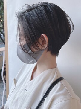 モリオフロムロンドン 原宿本店(morio from London) 【morio 原宿】大人女子ハンサムショート　耳かけ前髪なし