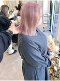 ホワイトピンク×ハイトーンカラー×暖色カラー×切りっぱなし