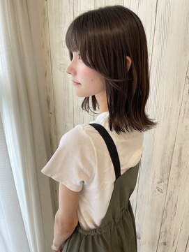 ルク(Luc.) ロブ×切りっぱなしボブ