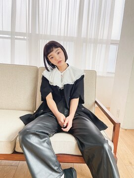 ユイル(Uil) 似合わせ小顔ボブ×グレージュカラー デザインカラー