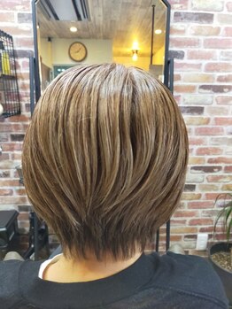 チルヘアー(CHILL hair)の写真/大人女性のための上質カラー★白髪を隠すだけじゃなく魅せるへ♪いつまでも綺麗な艶髪に♪