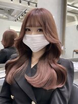 ヴィズバイエリーツ(vizz by elyts)&nbsp;くびれ巻き/レイヤーカット/ピンクベージュ/ブラウン/北谷/韓国