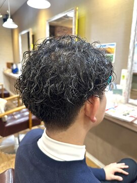 ヘアーメイクロージー 八軒店 (HAIR MAKE ROSY) ツイストスパイラルパーマツーブロックマッシュメッシュフェード