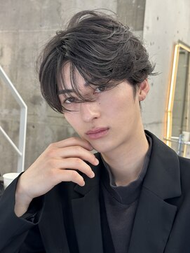サイン メンズ 表参道(SIGN men's) センターパートフェザーカットパーマダウンパーマ