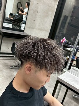 イーラ(era) メッシュツイスパパーマ/メンズ/刈り上げ/眉毛/ツイスト