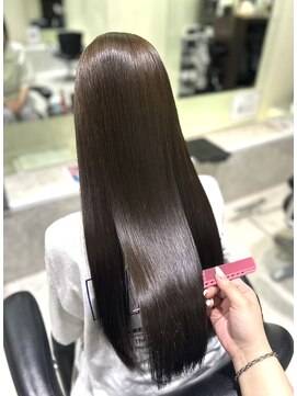 リー 尼崎(Lee) 髪質改善カラー艶カラートリートメントレイヤーカットハイトーン