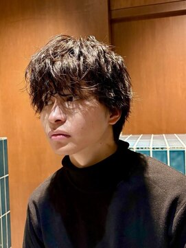リベルタ(liberta) ラフに動く無造作マッシュ