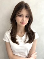 トゥルーズ 梅田店(TLUUS) 【TLUUSデザインカラーグレージュハッシュカット】