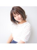 【sketcH.】外ハネさせた毛先が可愛い切りっぱなしボブ