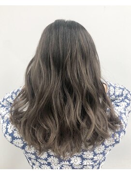 アライブ キチジョウジ(ALIVE Kichijoji) 【 ALIVE吉祥寺】ミルクティーグレージュバレイヤージュカラー