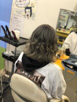 カットツー(Cut2)&nbsp;グレーカラー