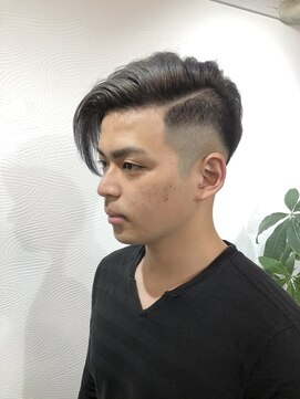 ログ ヘアー(LOG HAIR) ジャスティンビーバー風コームオーバー☆