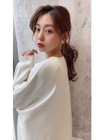 アイユー(ii+U)&nbsp;レイヤーカット　おくれ毛　モカブラウン　顔周りカット