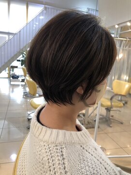 ファーストステージ(First Stage) 頭の形がキレイになるボブ