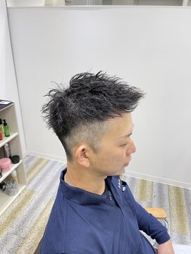 アフューズバイストゥー(Vfuse by StueW) ジェットモヒカン×ソフトツイストパーマ【倉敷】【岡山】