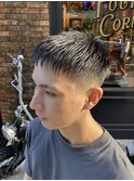フェードカット/バーバー/刈り上げ/クロップスタイル