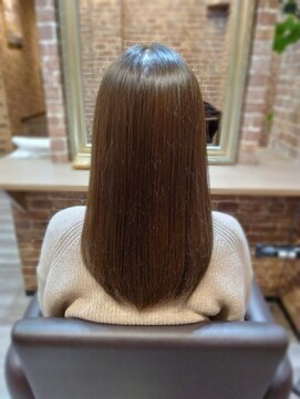 モニカ 新横浜店(Monica) 大人かわいいシルバーベージュ　◎20代30代40代50代◎