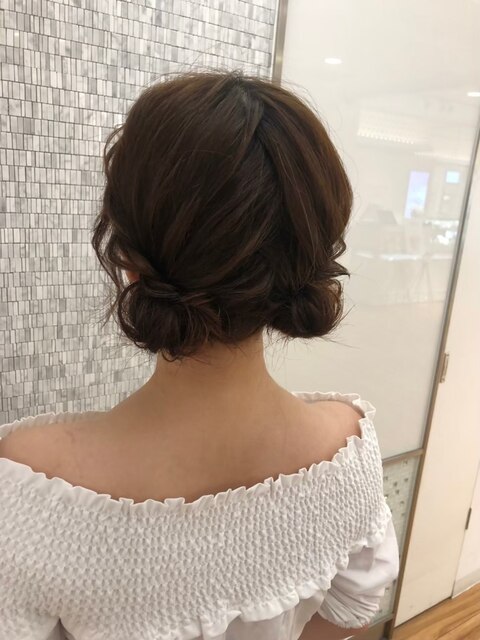 トレンドヘアーツインお団子