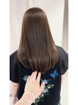 シエスタ バイ アンブルリュクス(siesta by amble luxe)&nbsp;ベージュカラー/髪質改善/白髪ぼかし/ヘアセット/韓国/縮毛矯正